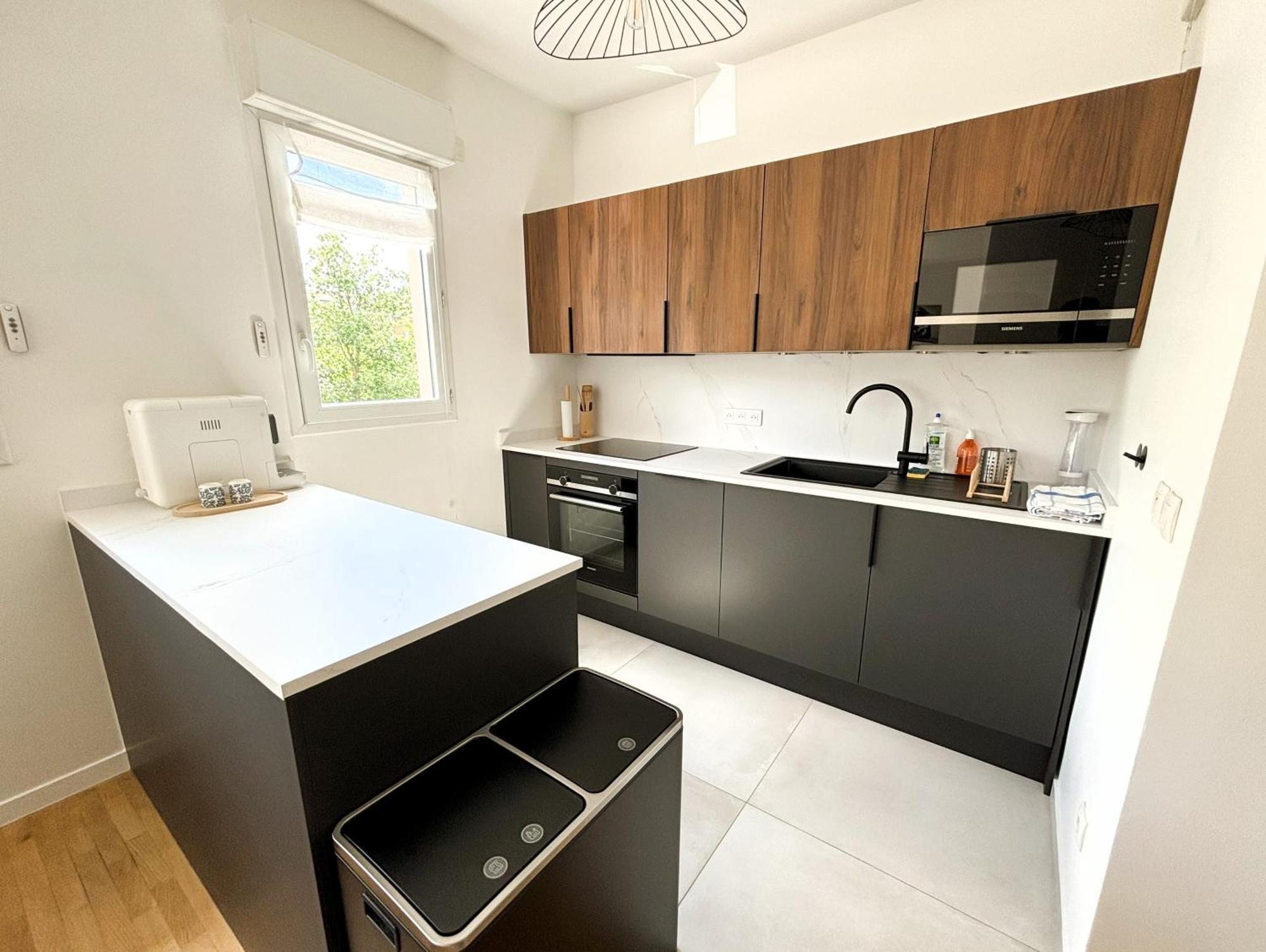 Le Boudoir - 2 Pieces Et Parking Apartamento Le Plessis-Robinson Quarto foto